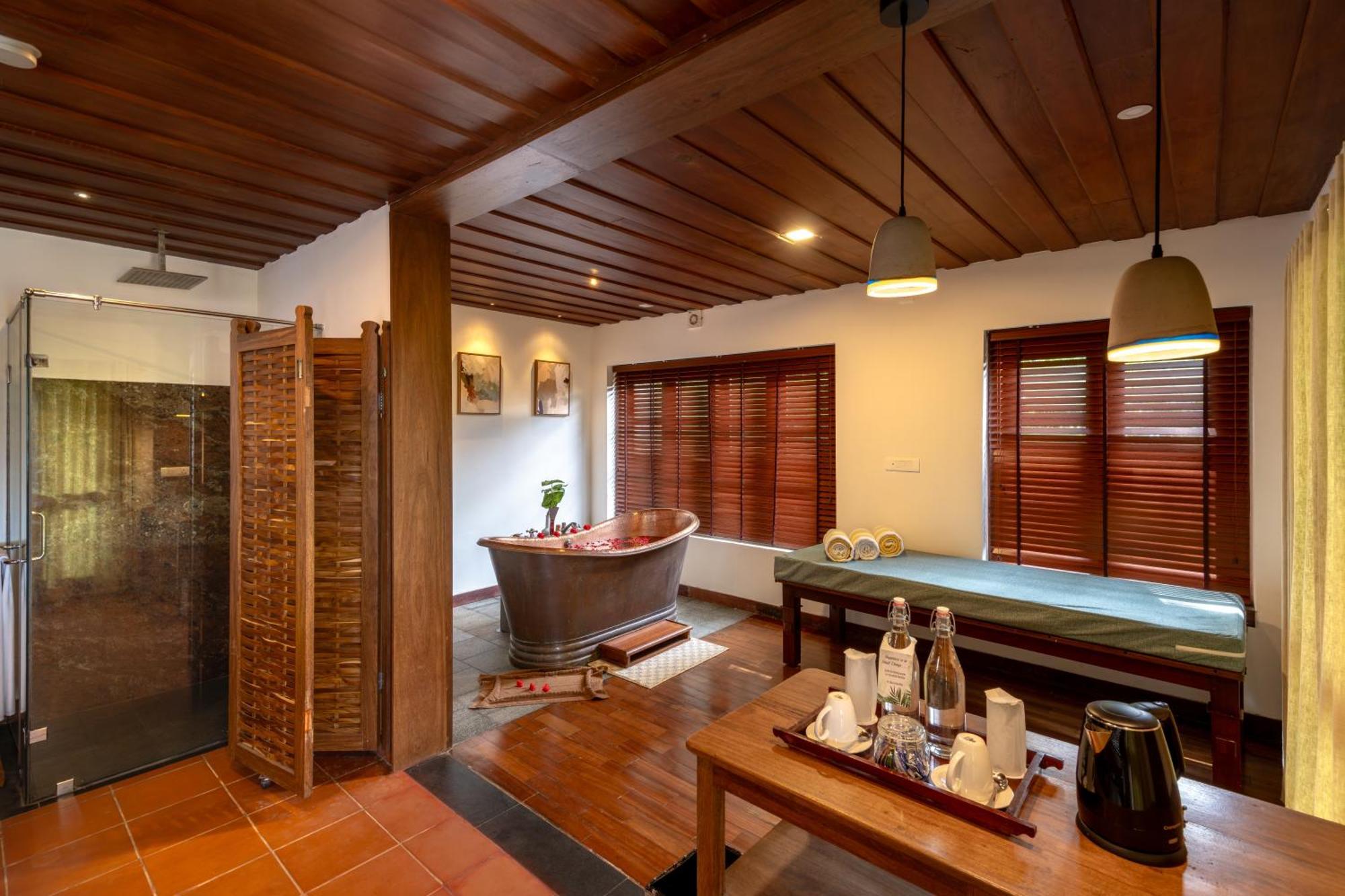 Spicetree Munnar Hotel Chinnakanal Buitenkant foto