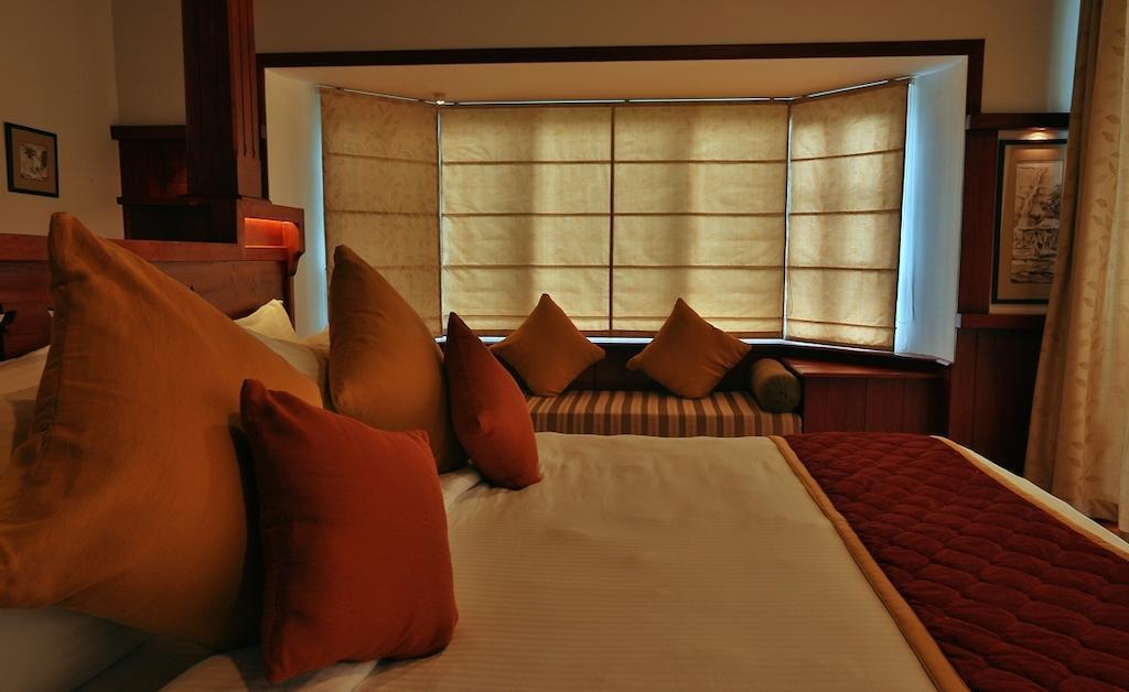 Spicetree Munnar Hotel Chinnakanal Buitenkant foto
