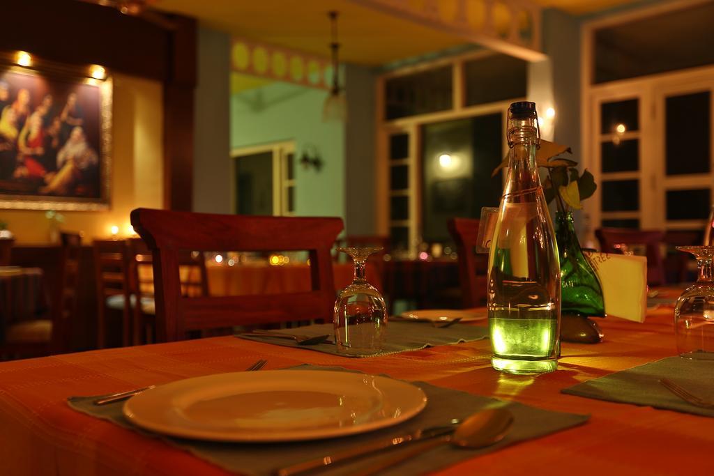 Spicetree Munnar Hotel Chinnakanal Buitenkant foto